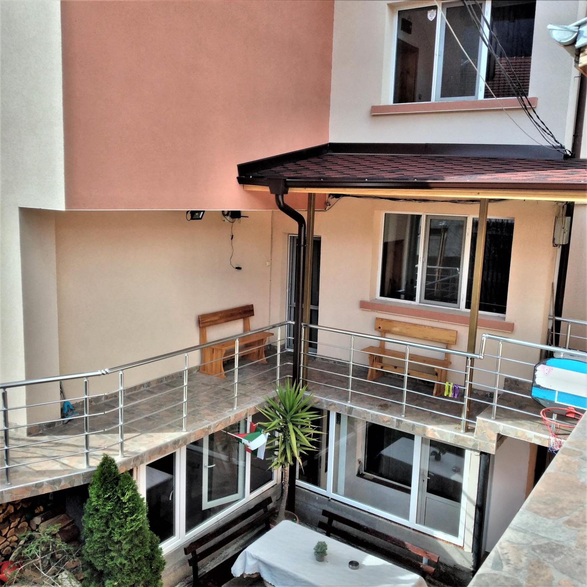 Vibo Guesthouse Sapareva Banya Bagian luar foto