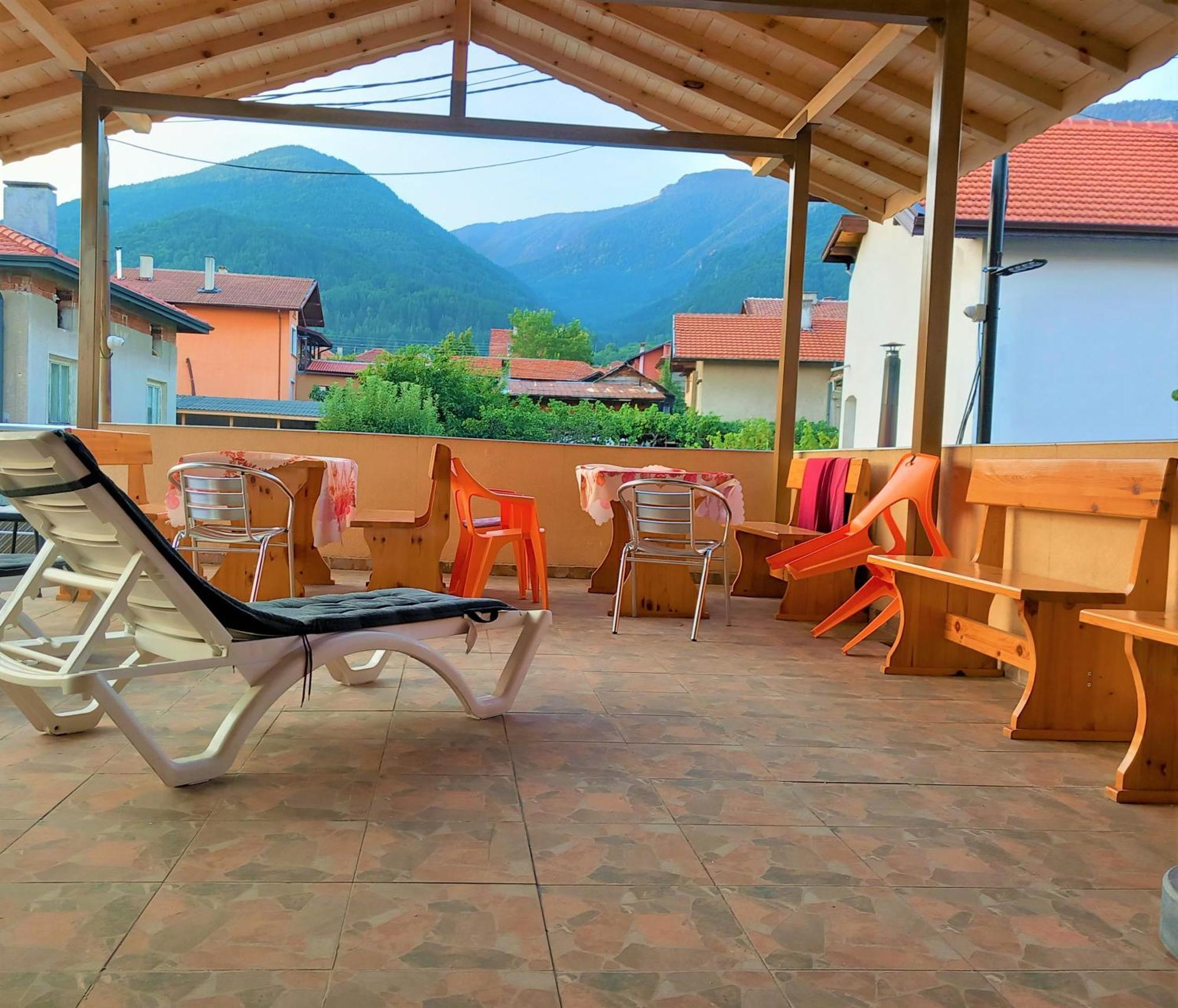 Vibo Guesthouse Sapareva Banya Bagian luar foto