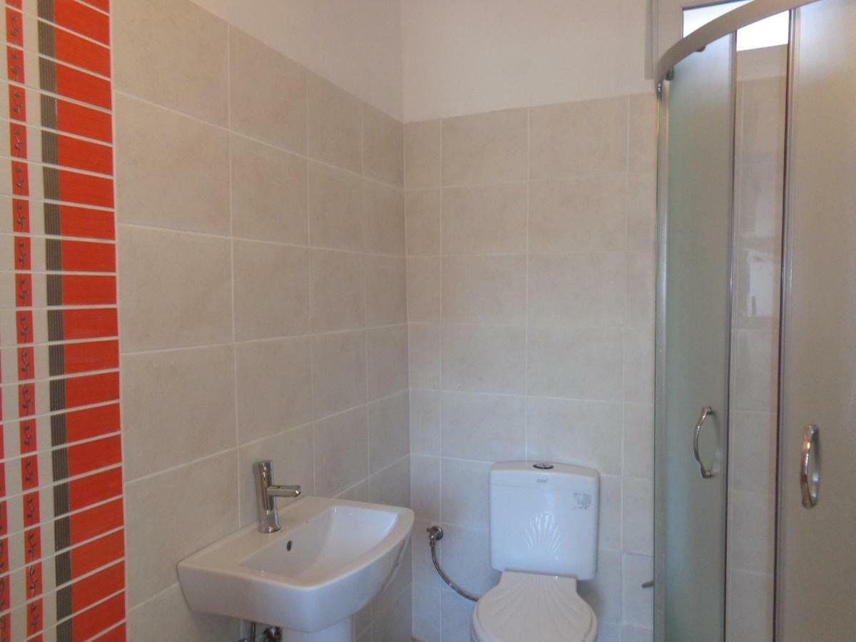 Vibo Guesthouse Sapareva Banya Bagian luar foto
